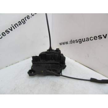 CERRADURA PUERTA TRASERA IZQUIERDA 825030032R 
