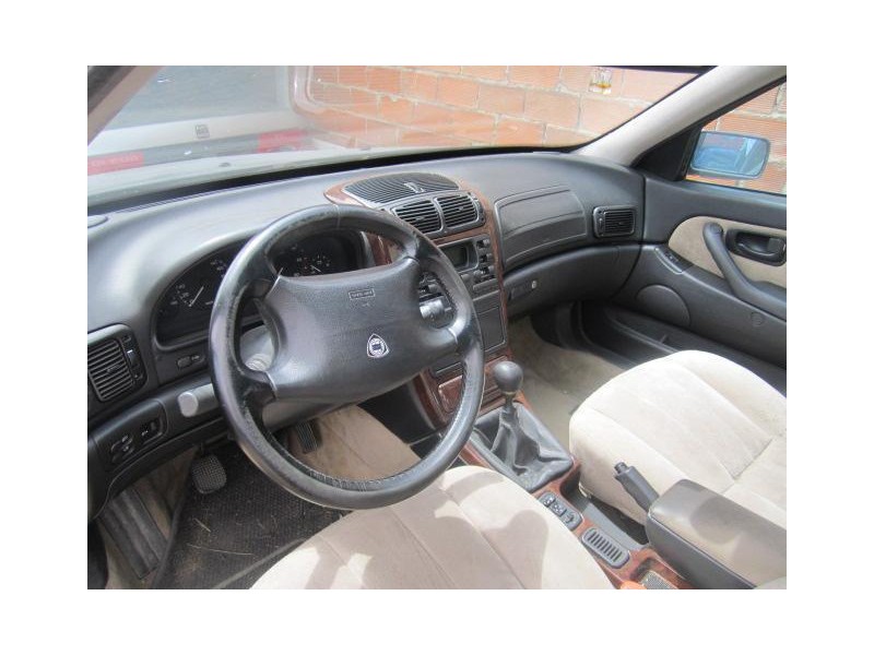 lancia k del año 1999