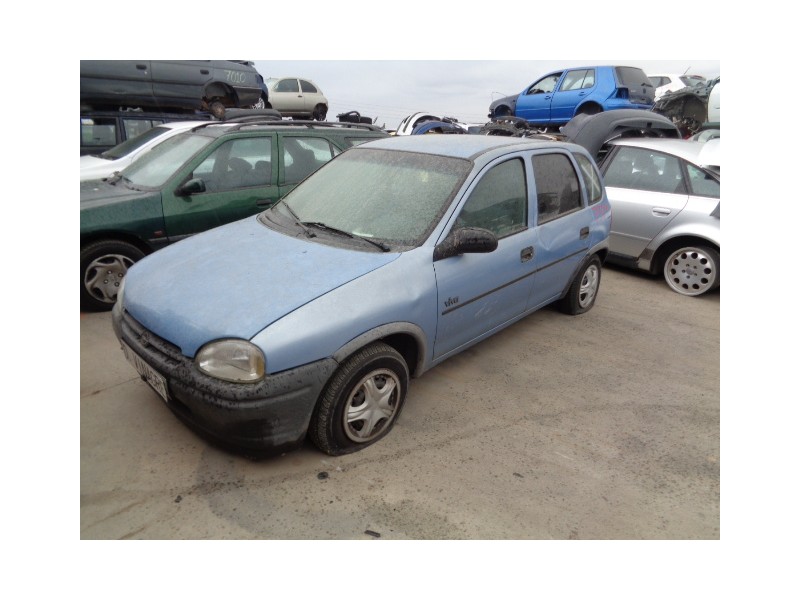 opel corsa del año 1995