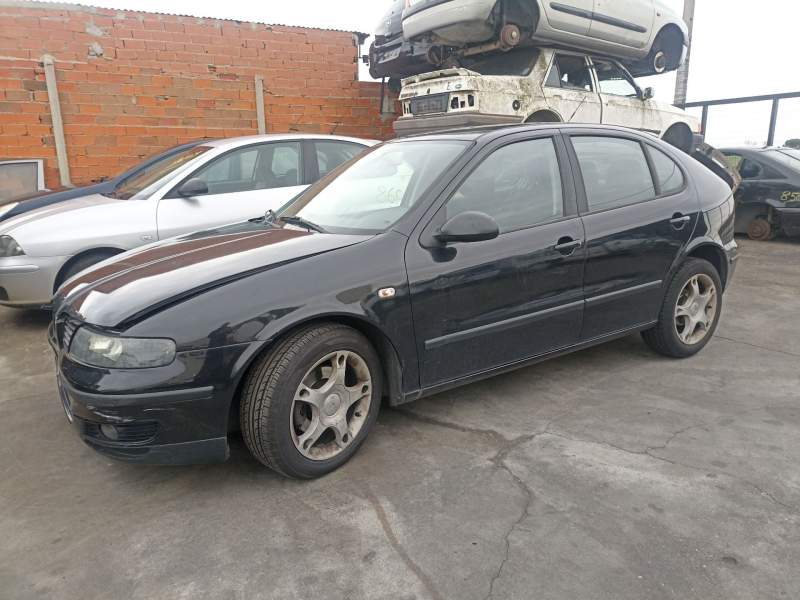 SEAT LEON (1M1)