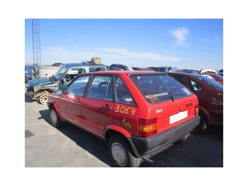 seat ibiza del año 1989