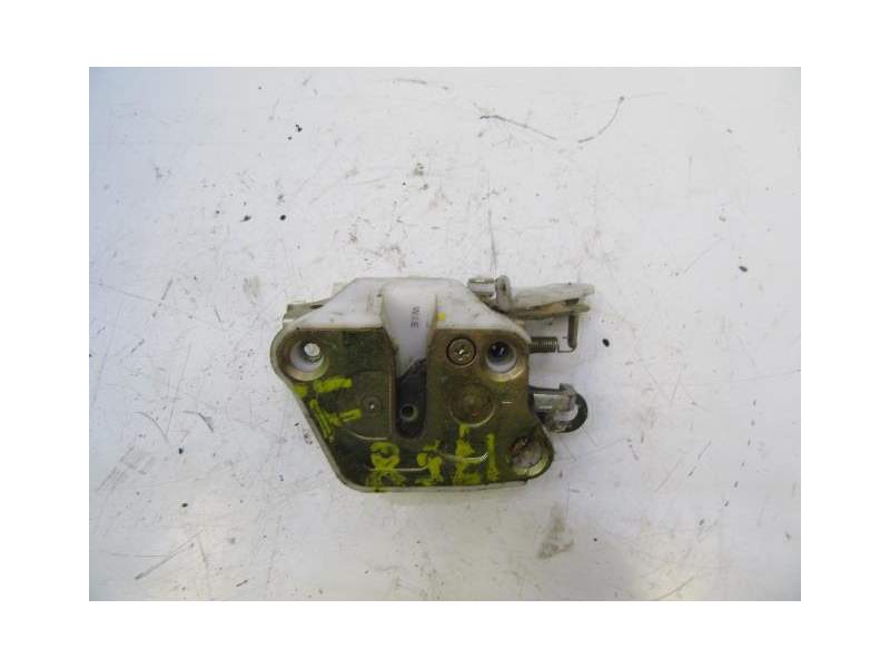 Recambio de cerradura puerta trasera izquierda para daewoo matiz 0.8 g g/f8cv referencia OEM IAM 96527757  