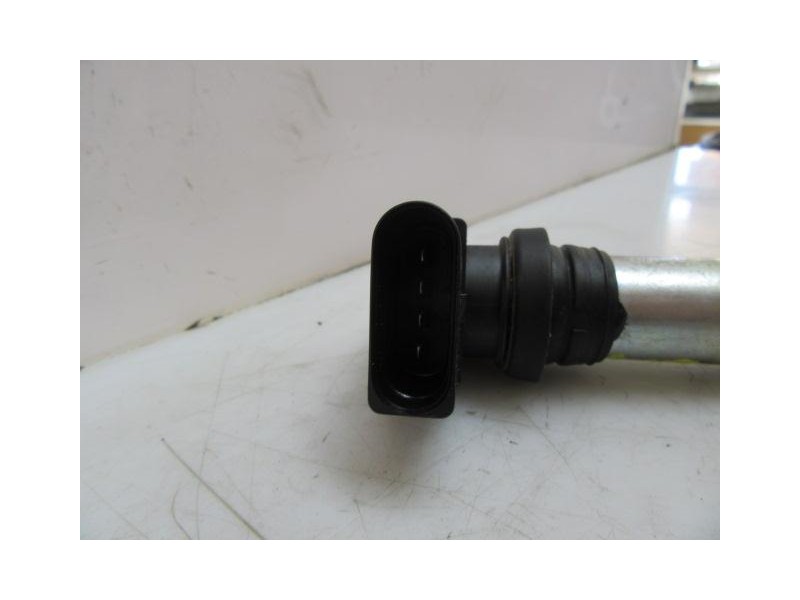 Recambio de bobina : seat ibiza : 1.4 g -bby (74,78cv) [2003] para seat ibiza 1.4 g -bby referencia OEM IAM 036905715  