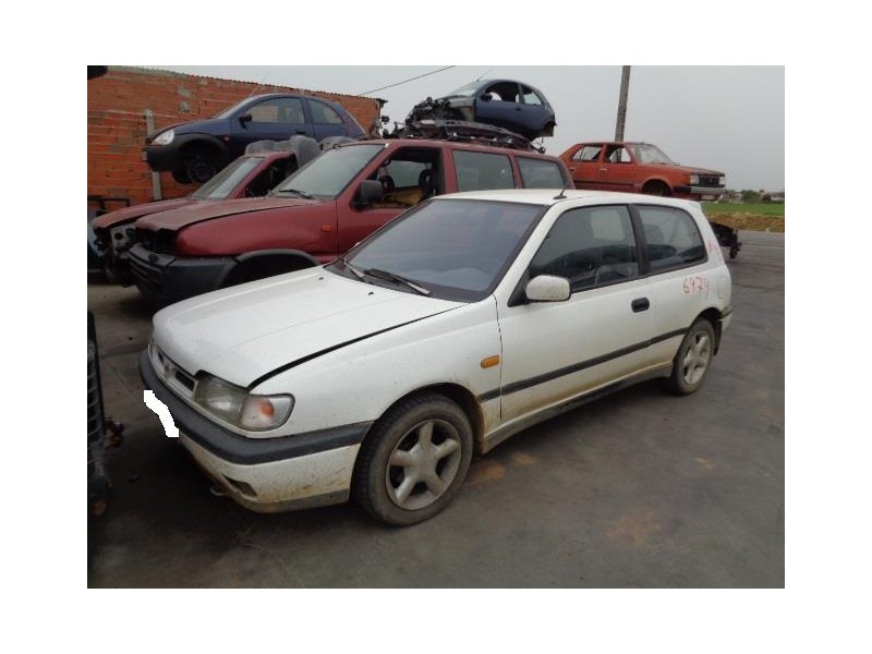 nissan sunny del año 1993