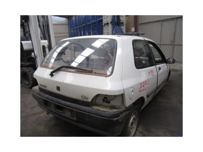 renault clio del año 1995