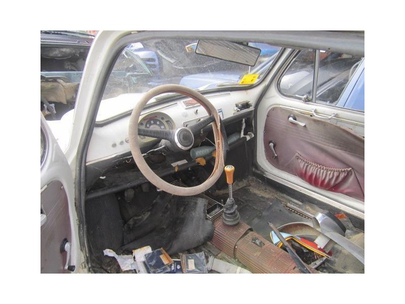 seat 600 del año 1971