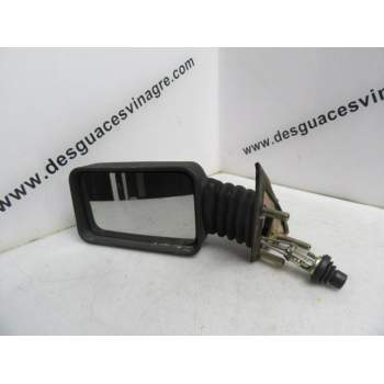RETROVISOR IZQUIERDO 