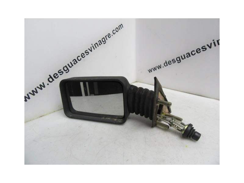 Recambio de retrovisor izquierdo para fiat regata (138_) 70 1.3 referencia OEM IAM   