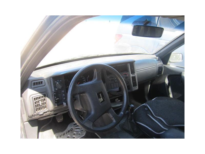 volvo 440 del año 1994