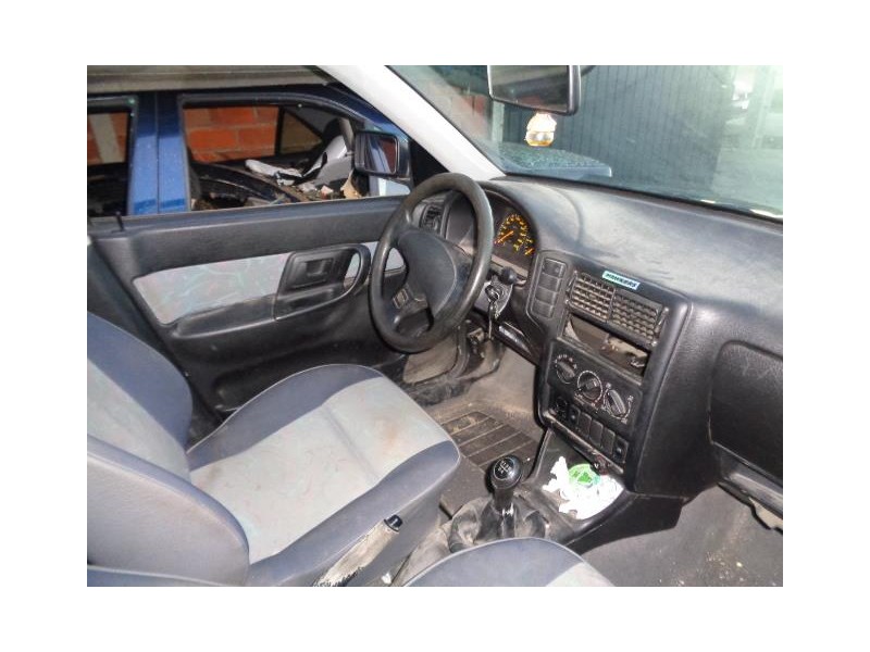 seat cordoba del año 1998