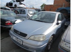 opel astra del año 2000