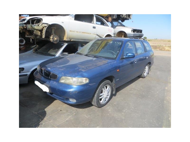 daewoo nubira del año 1998
