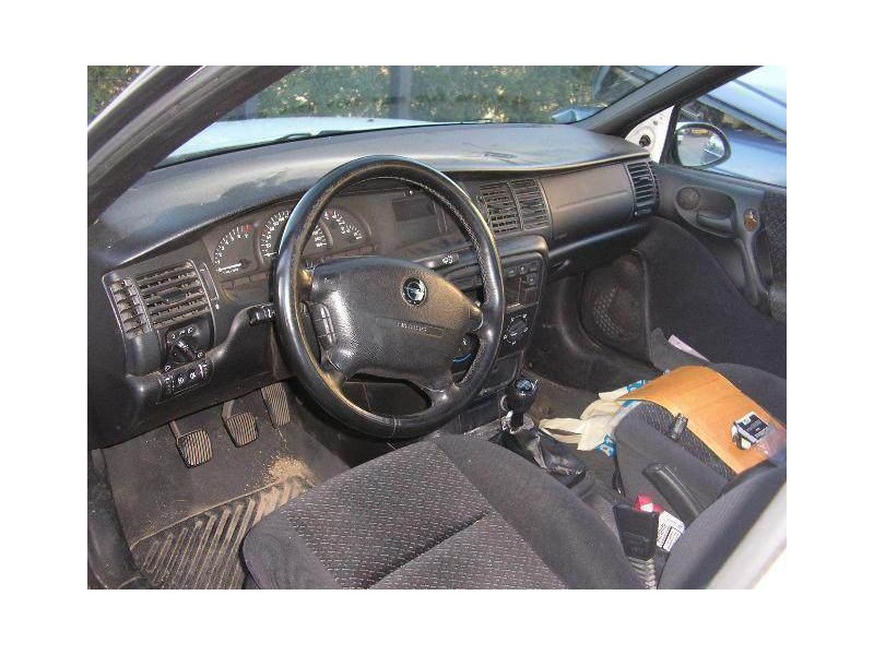 opel vectra del año 1996
