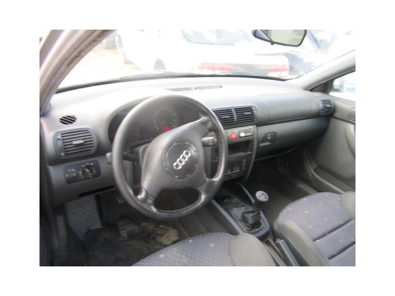 audi a3 del año 1999