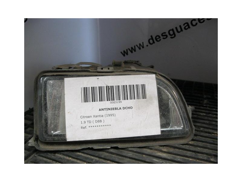 Recambio de antiniebla dcho : citroen xantia : 1.9 td ( d8b ) [1995] para citroen xantia 1.9 td ( d8b ) referencia OEM IAM BLANC