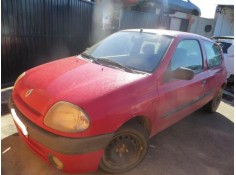 renault clio del año 2000