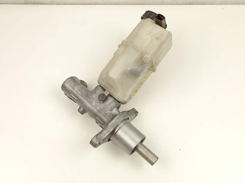 Recambio de bomba de freno para peugeot 508 i (8d_) 1.6 hdi referencia OEM IAM 4601Y7  