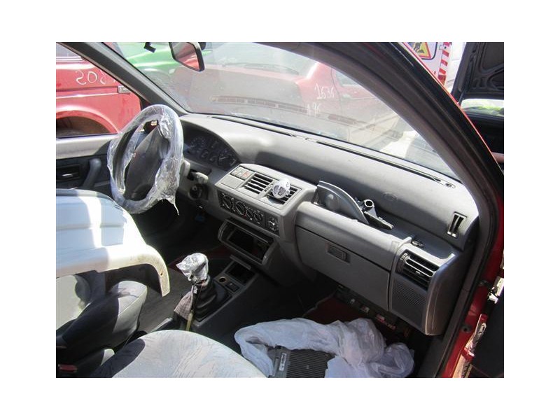 renault clio del año 1997