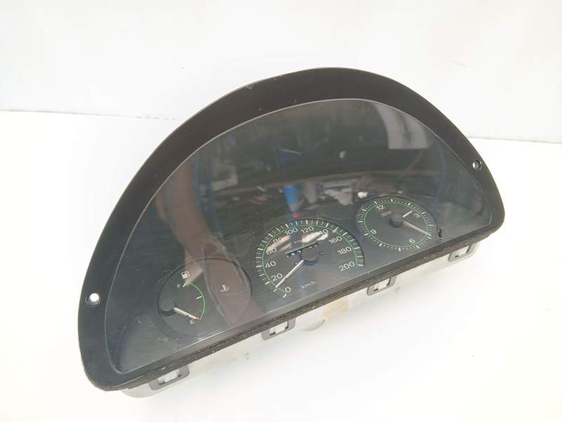 Recambio de cuadro instrumentos para fiat punto (176_) 75 1.2 referencia OEM IAM 9947208 6060000160A 606000017