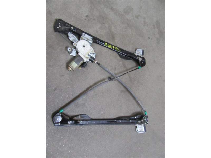 Recambio de elevalunas delantero derecho para ford focus 1.8 tddi referencia OEM IAM ELECTRICO  