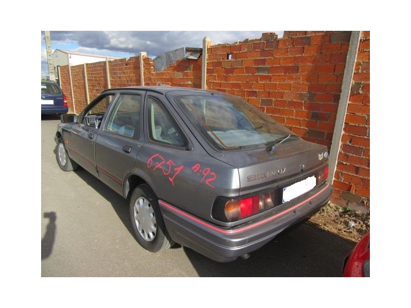 ford sierra del año 1992