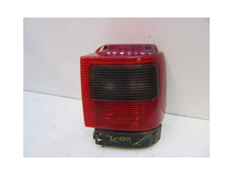 Recambio de piloto trasero derecho para citroën zx 1.9 d d-d9b referencia OEM IAM 95656606  