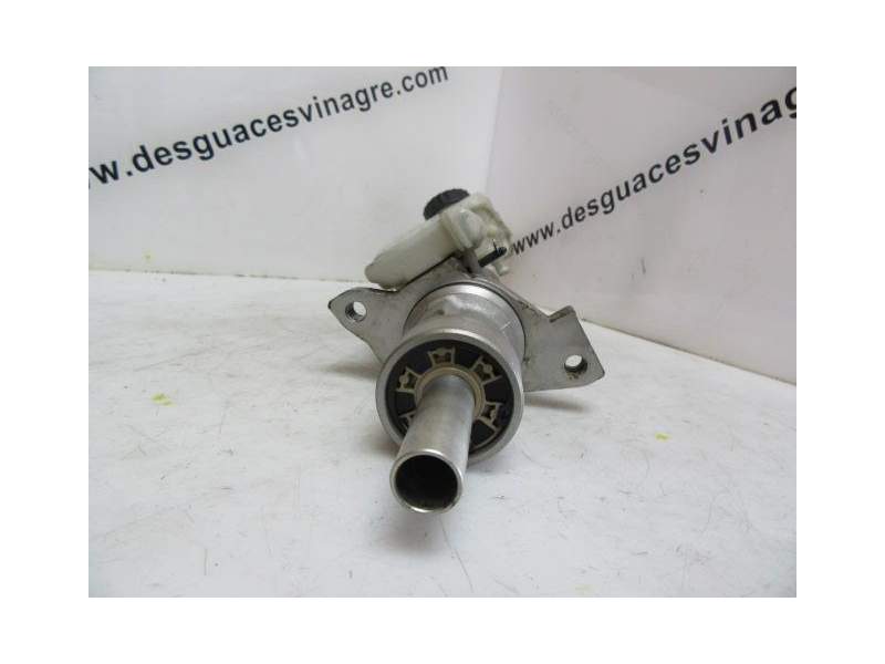 Recambio de bomba de freno para mercedes-benz vito 2.1 td /646982 referencia OEM IAM A0004316901  