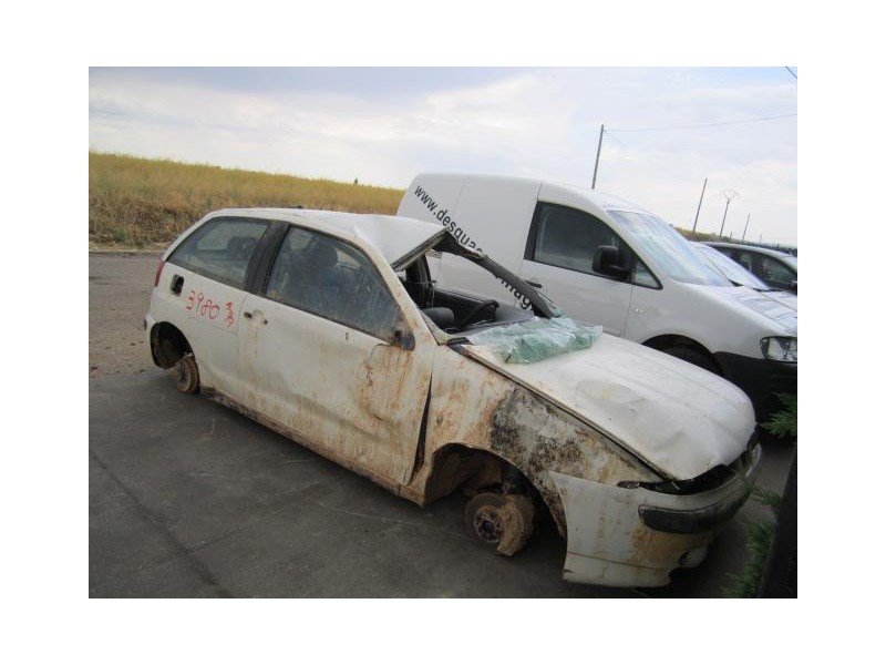 seat ibiza del año 1999