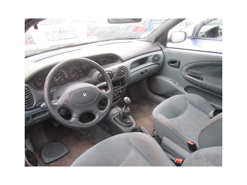 renault megane del año 1996