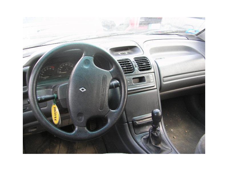 renault laguna del año 1995
