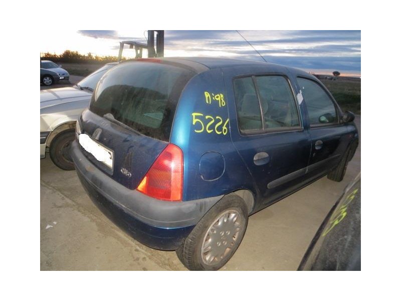 renault clio del año 1998