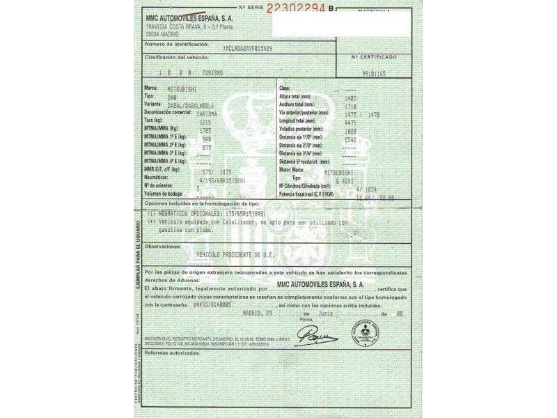 mitsubishi carisma del año 2000