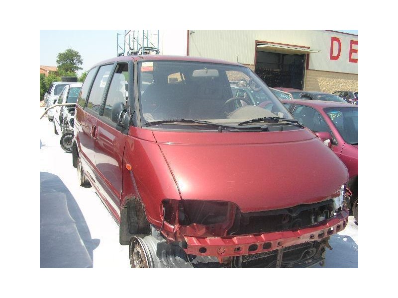 nissan serena del año 1995