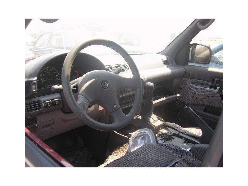 nissan serena del año 1995