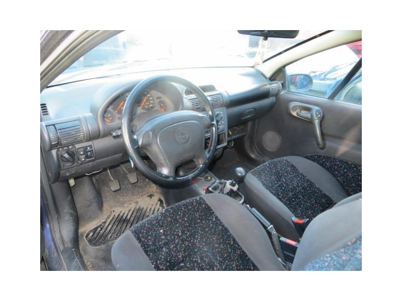 opel tigra del año 1995