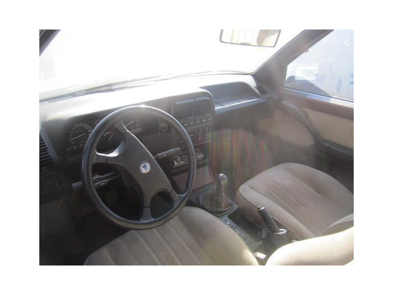 lancia thema 2.0 g-834b1.000gasolina(116,96cv del año 1991