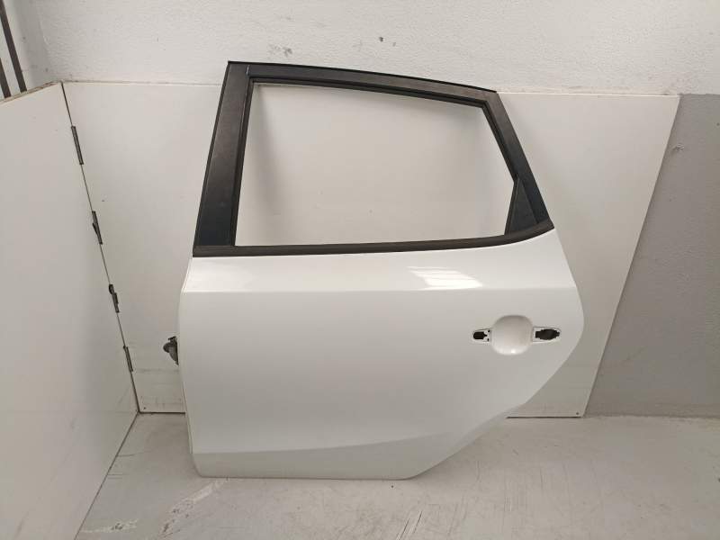 Recambio de puerta trasera izquierda para hyundai i30 (fd) 1.6 crdi referencia OEM IAM 770032L010  