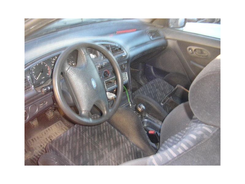 ford mondeo del año 1993