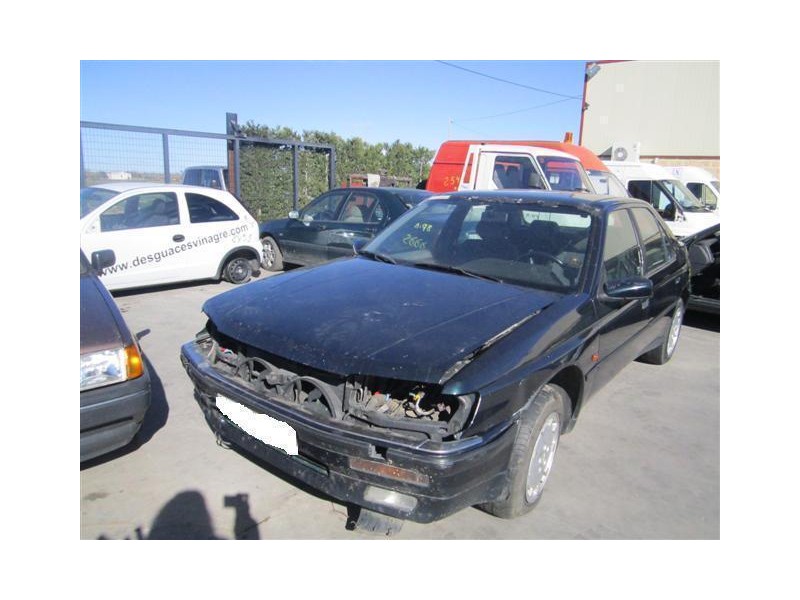 peugeot 605 del año 1970