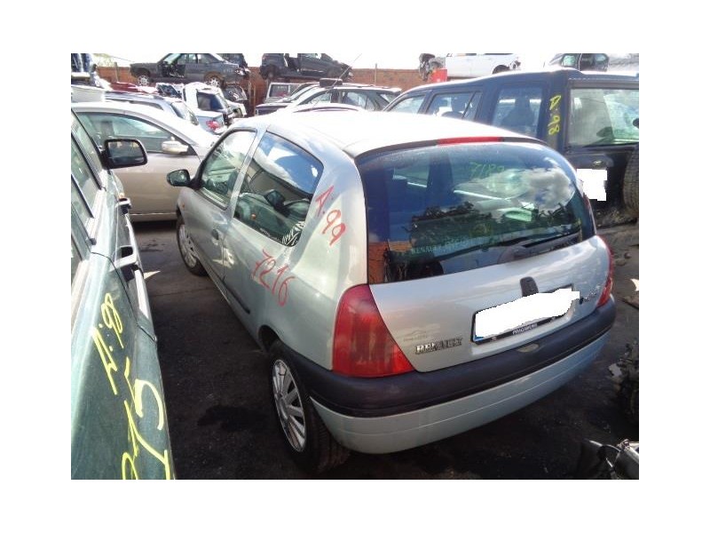renault clio del año 1999