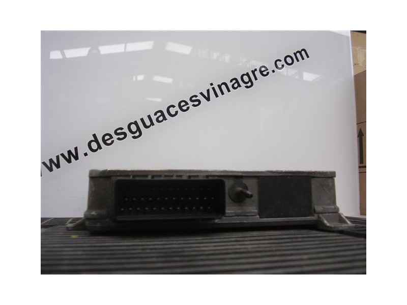 Recambio de centralita : rover 111 : 1.1 g-11k2b (59,84cv) 3p [1995] para rover  111 1.1 g-11k2b referencia OEM IAM MNE101140_35