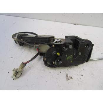 CERRADURA PUERTA DELANTERA DERECHA 8230165D11000 