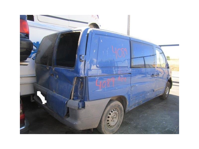 m. benz vito del año 2000