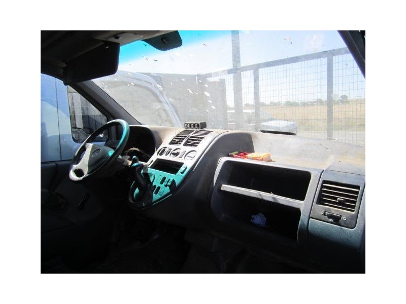 m. benz vito del año 2000