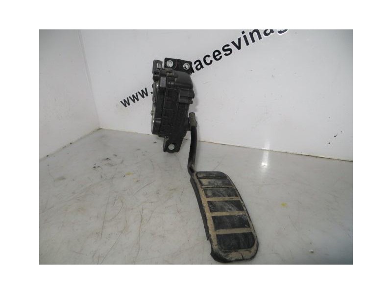 Recambio de potenciómetro aceleración : renault master : 2.5 d /g9u (133,28cv) a6 [2008] para renault master 2.5 d /g9u a6 refer