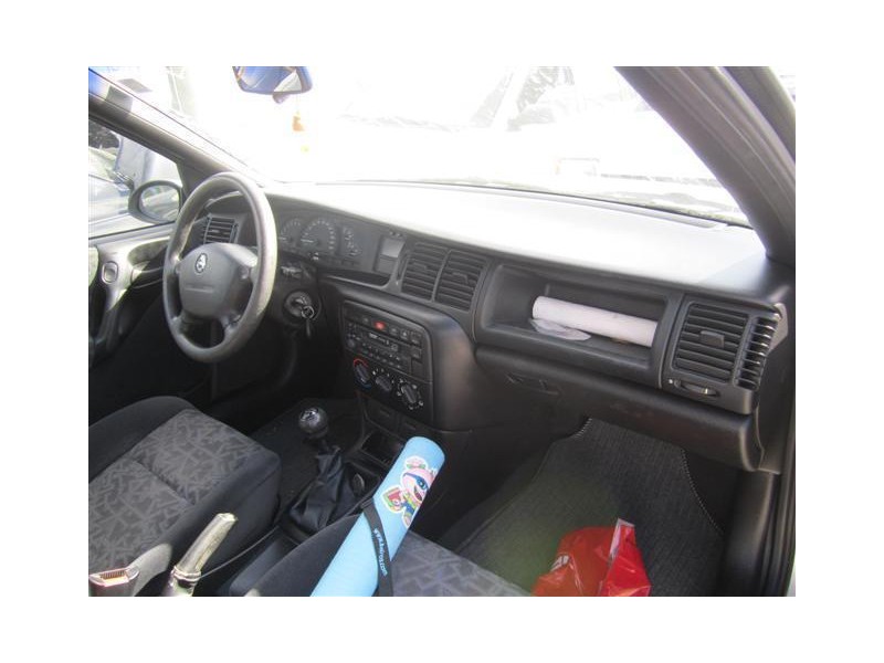 opel vectra del año 1997