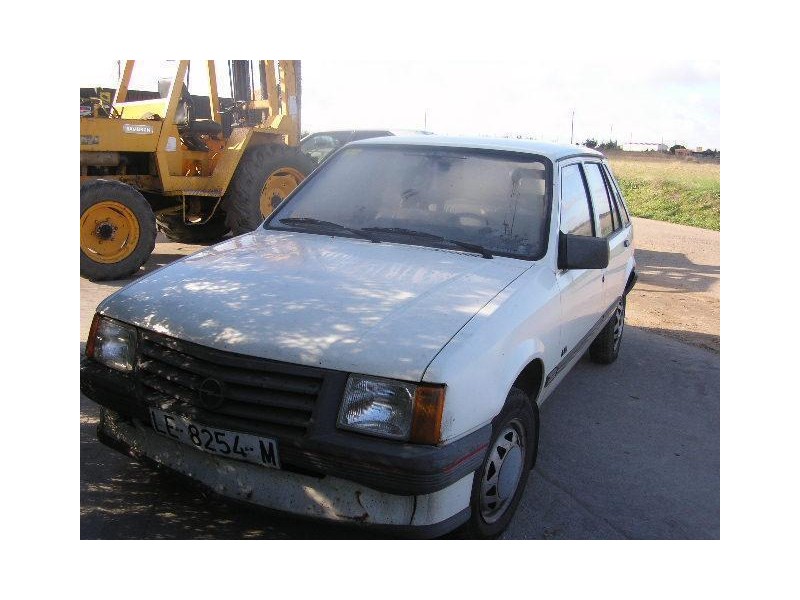 opel corsa del año 1987