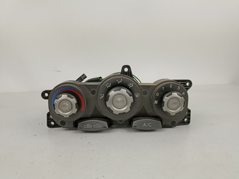 Recambio de mandos calefaccion para hyundai coupe 1.6 g -4gr referencia OEM IAM   