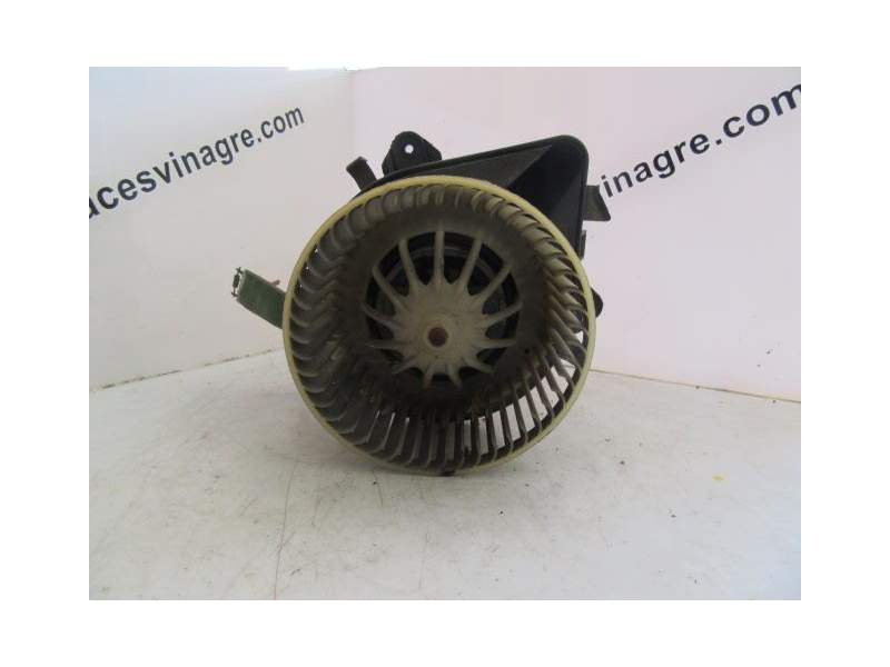 Recambio de motor calefaccion para fiat doblo 1.2 g 223a500 65cv referencia OEM IAM 46723714  