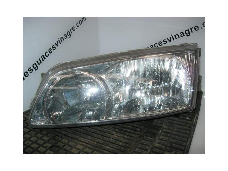 Recambio de faro izquierdo para hyundai h1 2.5 td-4bh- 4p-100cv referencia OEM IAM PLASTICO  